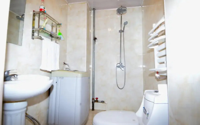 Lan Zhou Long Yue Moon Pool