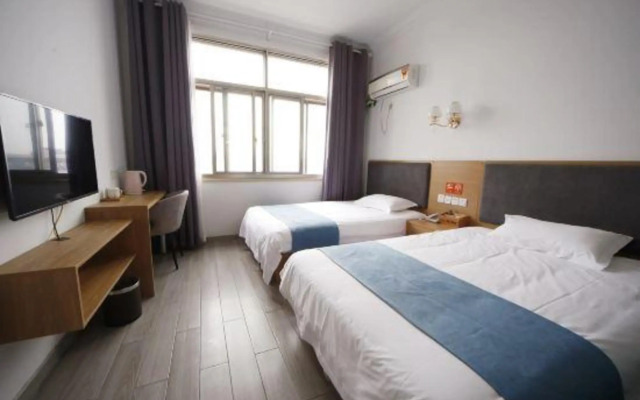 Pod Inn Hotel (Shanghai Hangtou Metro Station Hangnan Road)