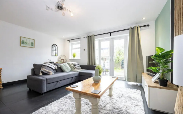 Relaxing 4BR Near City Centre