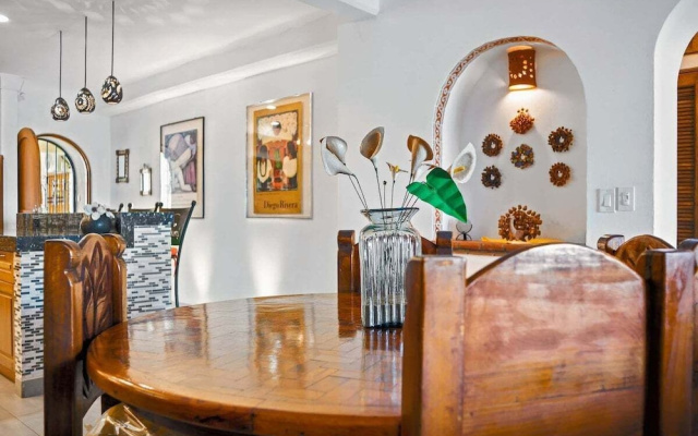 Ocean View 2Br Condo-balcony-beach-pool - 603