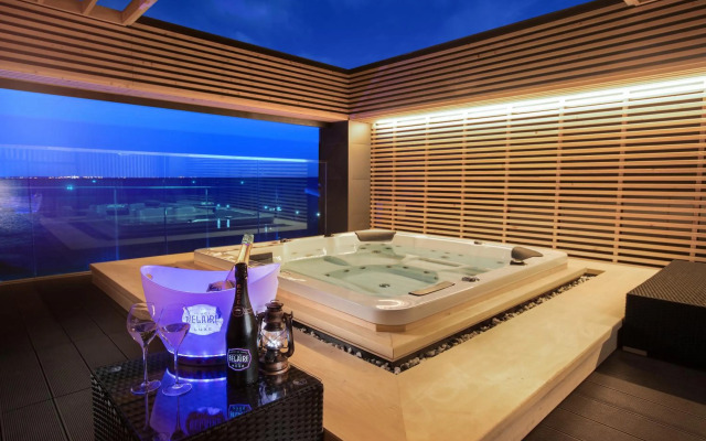 Utop Ubless Hotel Jeju Hamdeok