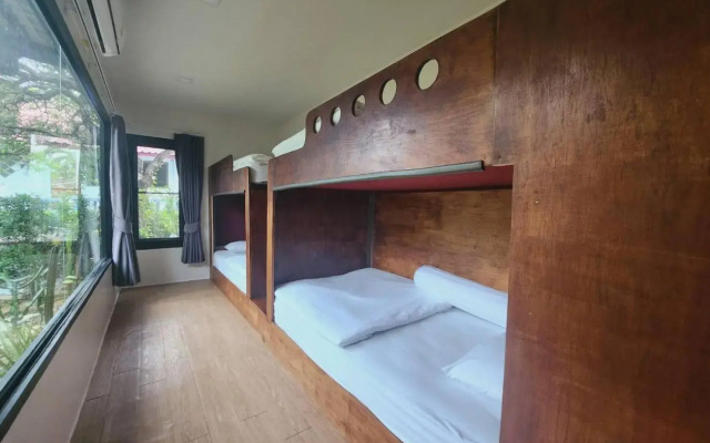 Beach Box @ Pran (SHA Extra Plus)