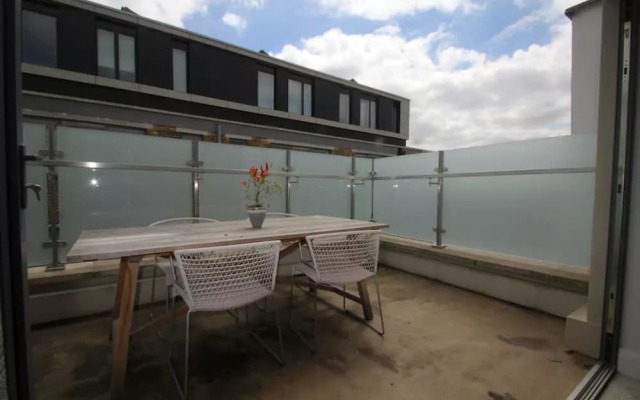 1 Bedroom Apartment in Hackney With Roof Terrace