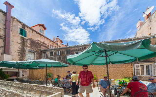 Amoret  (Private accommodation)