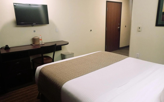 Microtel Inn & Suites by Wyndham Toluca