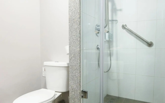 ibis Quito