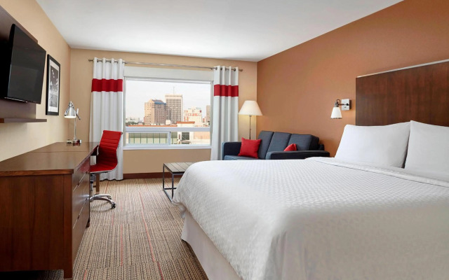 Four Points By Sheraton Regina
