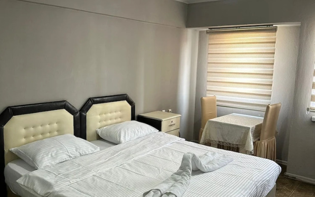 Nigrum Otel