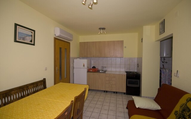 Apartments Cerluka