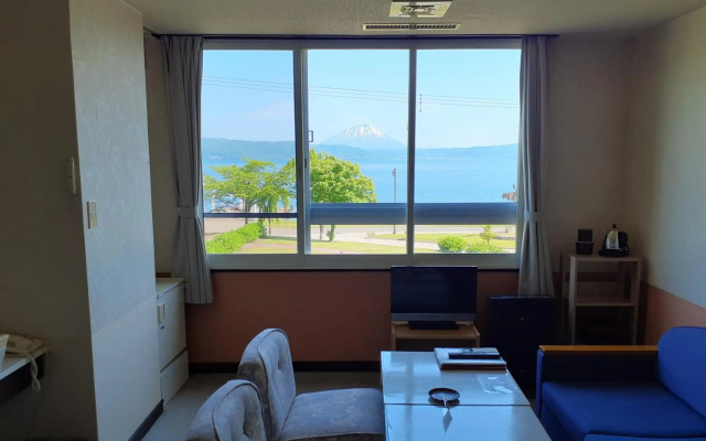 Hotel Grand Toya