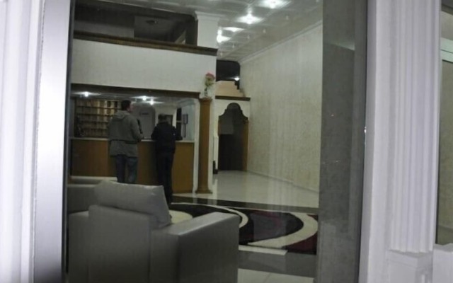 Kayra Hotel