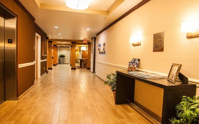 Fairfield Inn & Suites Akron South