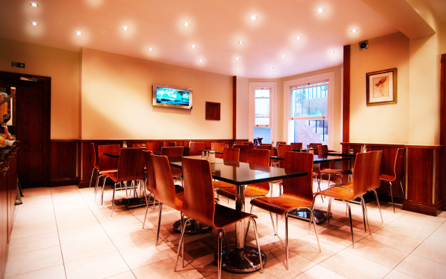 Westbury Hotel