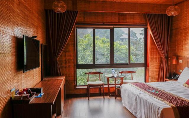 Thung Nham Hotel & Resort