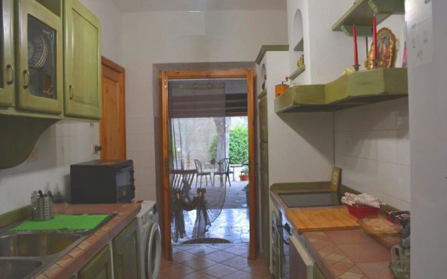 Scappo In Umbria, La Escondida
