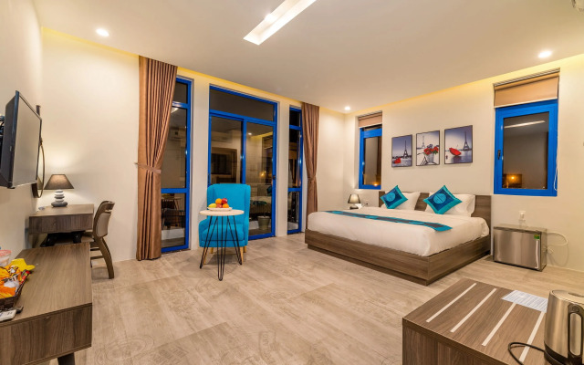 Chez Mimosa Hoi An Blue Villa