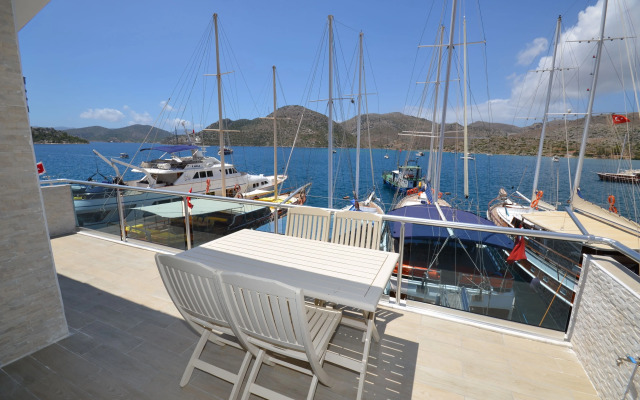 Buena Vista Apartments