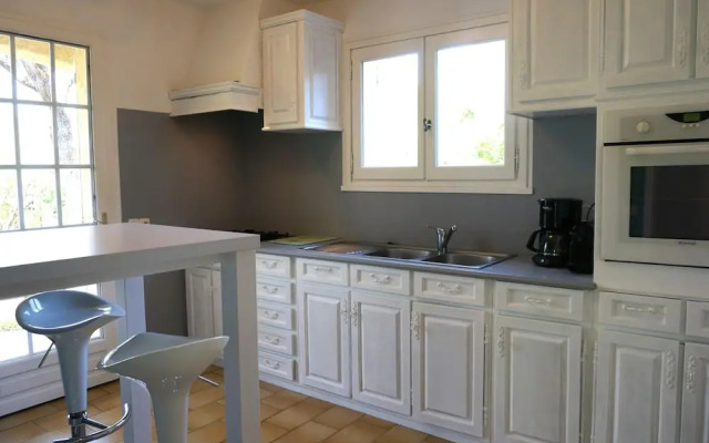 Beautiful House With Large Garden