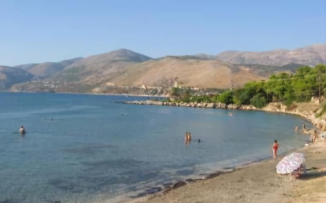 Thomatos Beach Apartments Fanari