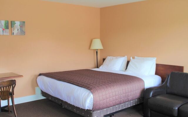 Ucluelet Wildwood Inn