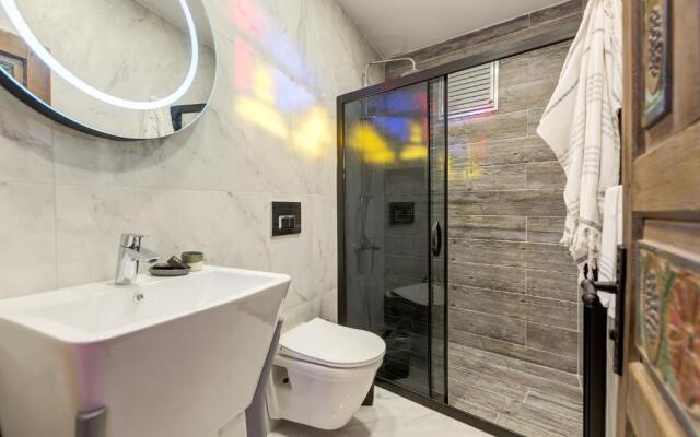 Anda Beach Bistro & Rooms
