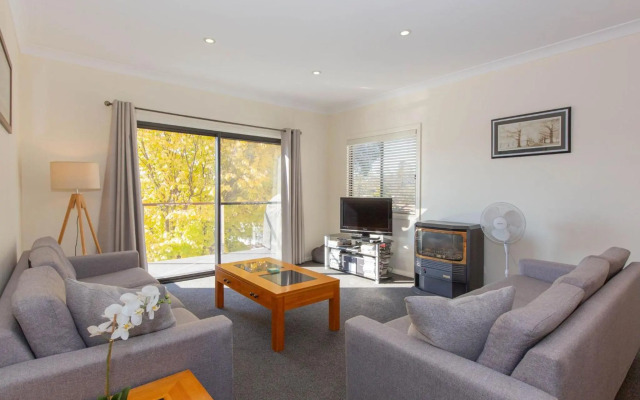 Alaska 2 8 Poley Cow Lane