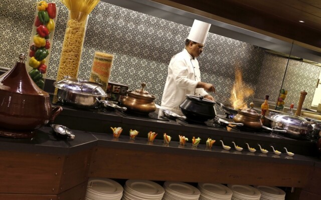 Grand Mercure Vadodara Surya Palace Hotel