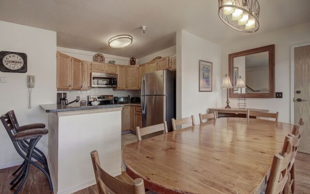 River Mnt Lodge E323F - 5 Br Condo