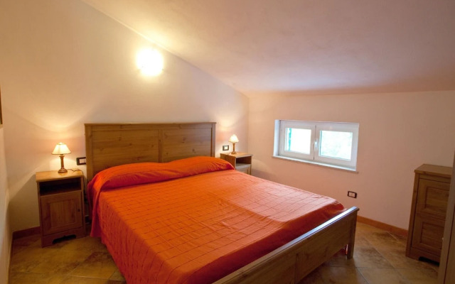 Cottage in Sesta Godano Near the Sea