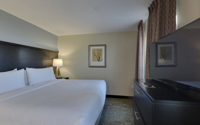 Staybridge Suites Madison - Fitchburg by IHG