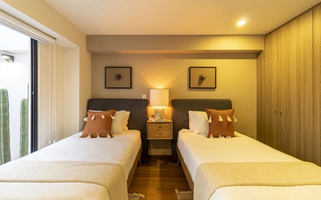 Casa Colima by Kukun