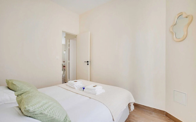 Charming Apartment - 2br/6p - Paris Center