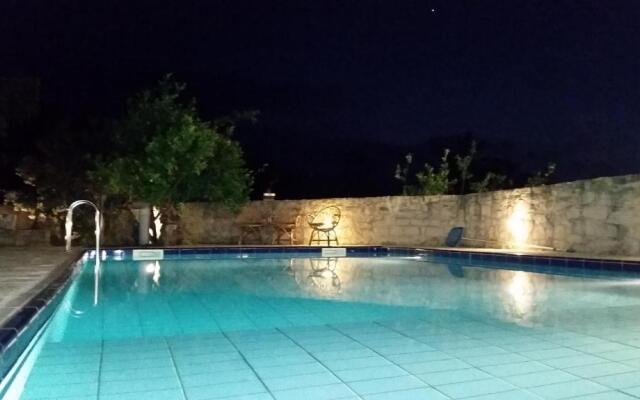 Filippou Villa - Living In Nature
