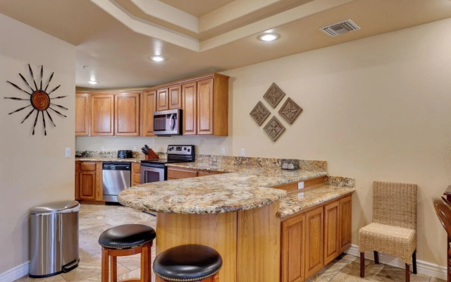 Step-free Bullhead City Condo w/ Balcony!