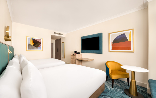 Crowne Plaza Gerrards Cross by IHG