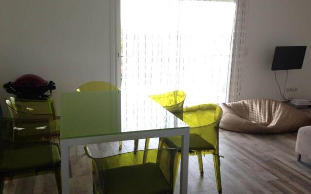 Ghisonaccia, F4 de charme