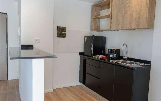 Howard Johnson Undici Republica de La Boca