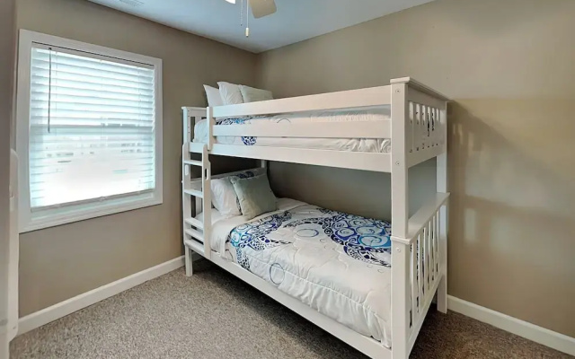 Luna Escape by Topsail Realty