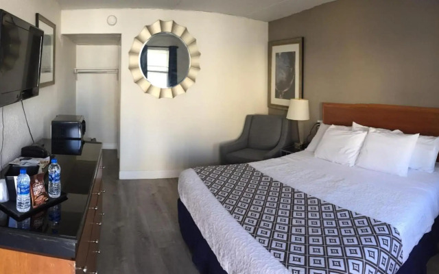Penn Lodge Hotel & Suites