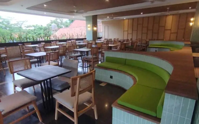 Gren Alia Jakarta Hotel