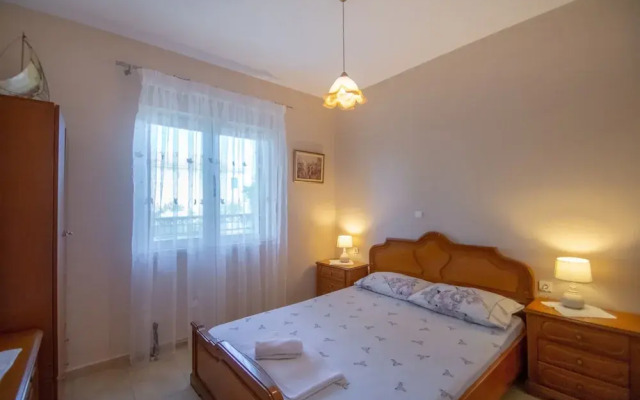 Yiota Porto Kavo Apartment
