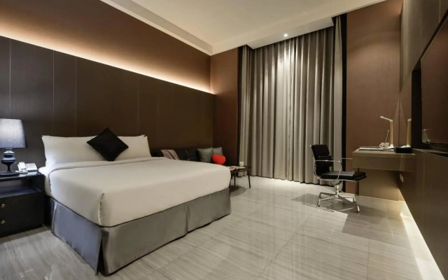 M hotel