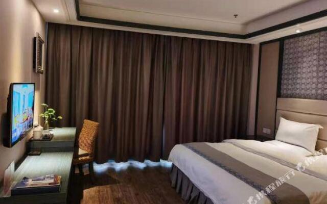 Rongting Holiday Inn Luoping