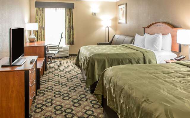 Quality Inn & Suites Columbus West - Hilliard