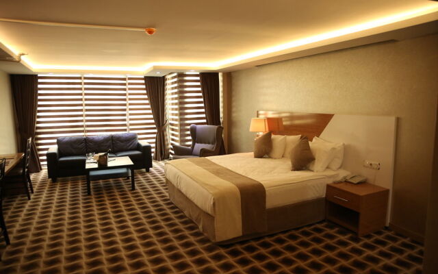 Hotel Way