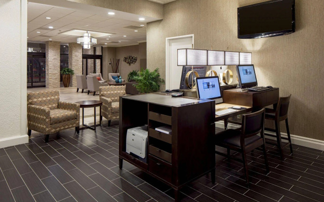 Hilton Houston Galleria Area