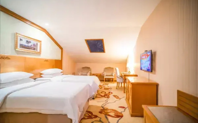Vienna International Hotel
