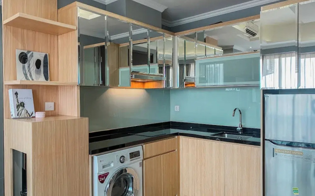 Good And Relaxing 2Br At Menteng Park Apartment