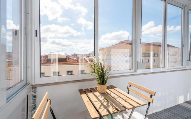 GuestReady - Vibrant 2BR Apartment