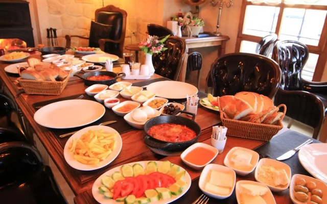 Georgios Cave Cappadocia